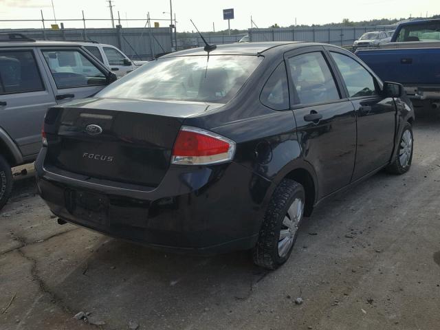 1FAHP34N18W216346 - 2008 FORD FOCUS S/SE BLACK photo 4