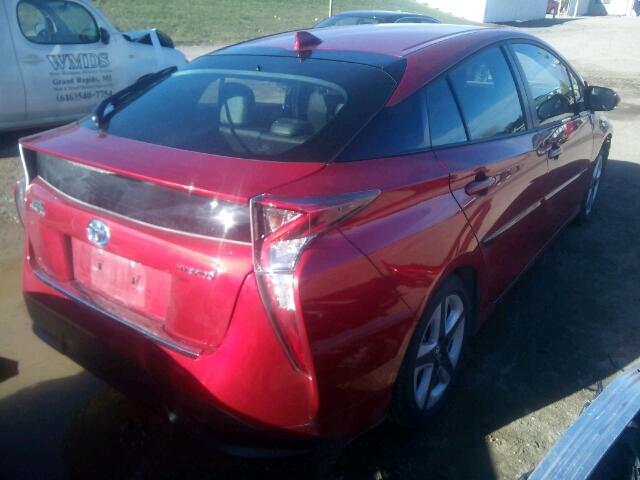 JTDKARFU4H3529854 - 2017 TOYOTA PRIUS RED photo 4