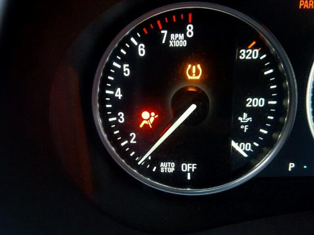 1G4ZP5SS0HU195001 - 2017 BUICK LACROSSE E 银色 照片 9