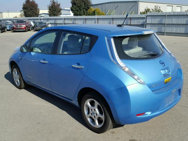 JN1AZ0CP4BT000901 - 2011 NISSAN LEAF SV BLUE photo 3