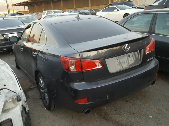 JTHBF5C27B5153044 - 2011 LEXUS IS 250 GRAY photo 3