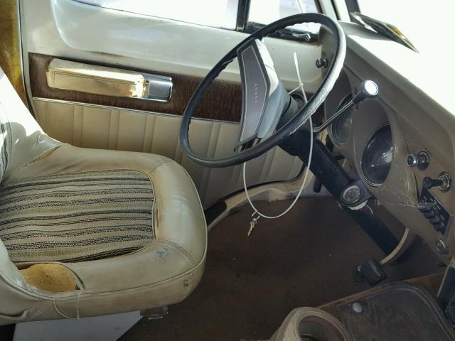 F34BF6V115608 - 1977 DODGE MOTORHOME WHITE photo 5