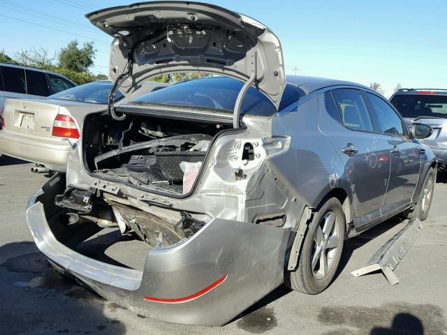 5XXGM4A74FG464079 - 2015 KIA OPTIMA LX SILVER photo 4