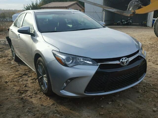 4T1BF1FK0HU447580 - 2017 TOYOTA CAMRY LE SILVER photo 1