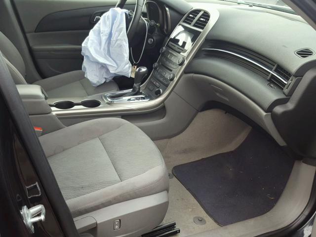 1G11B5SA0DF163843 - 2013 CHEVROLET MALIBU LS 灰色 照片 5