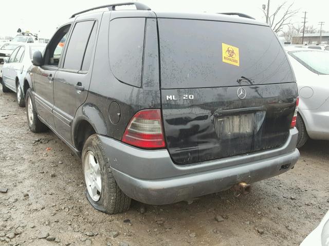 4JGAB54E2WA028270 - 1998 MERCEDES-BENZ ML 320 BLACK photo 3