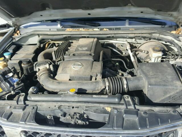 5N1AR18U56C637637 - 2006 NISSAN PATHFINDER SILVER photo 7