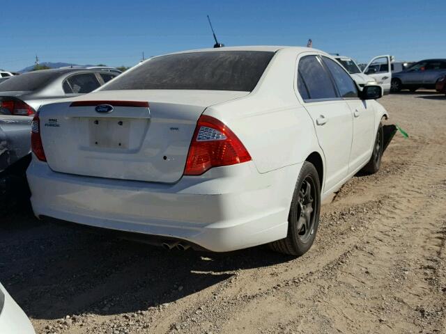 3FAHP0HA9BR292400 - 2011 FORD FUSION SE WHITE photo 4