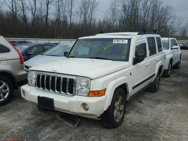 1J8HG48P87C600984 - 2007 JEEP COMMANDER WHITE photo 2