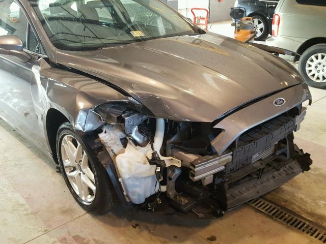 3FA6P0HR8DR135134 - 2013 FORD FUSION SE GRAY photo 9