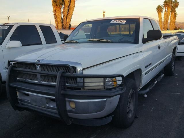 3B7HC13Z31G247410 - 2001 DODGE RAM 1500 WHITE photo 2