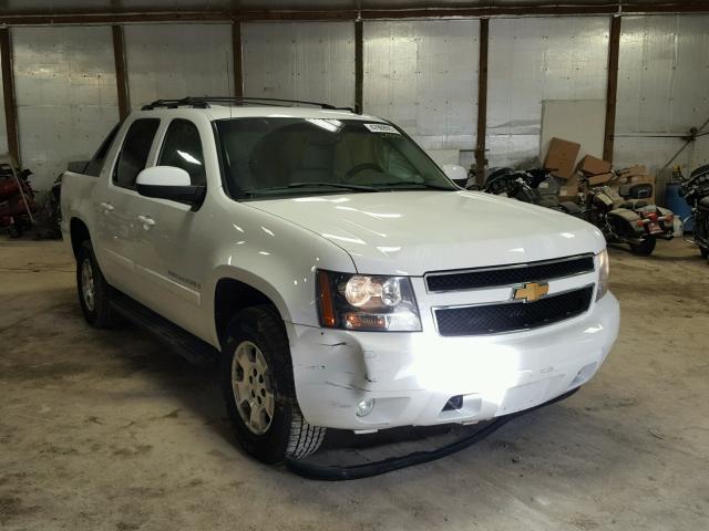 3GNFK12377G315053 - 2007 CHEVROLET AVALANCHE WHITE photo 1