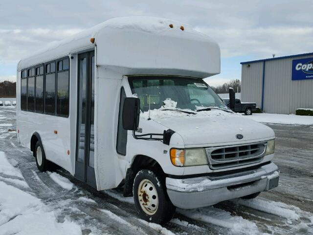 1FDXE45S62HB61647 - 2002 FORD ECONOLINE WHITE photo 1