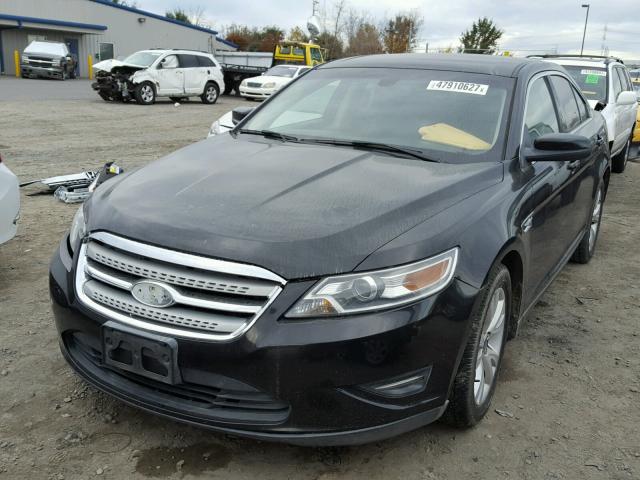 1FAHP2EW3AG106044 - 2010 FORD TAURUS SEL BLACK photo 2