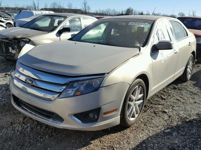 3FAHP0JA6AR400691 - 2010 FORD FUSION SEL BEIGE photo 2