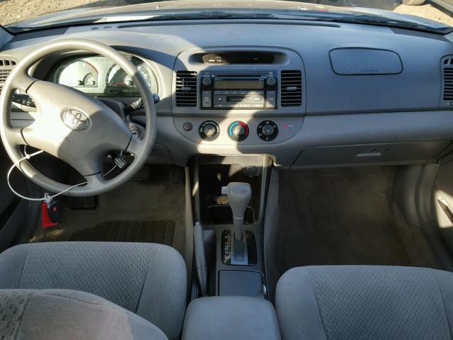 4T1BF32K72U525894 - 2002 TOYOTA CAMRY LE 黑色 照片 9