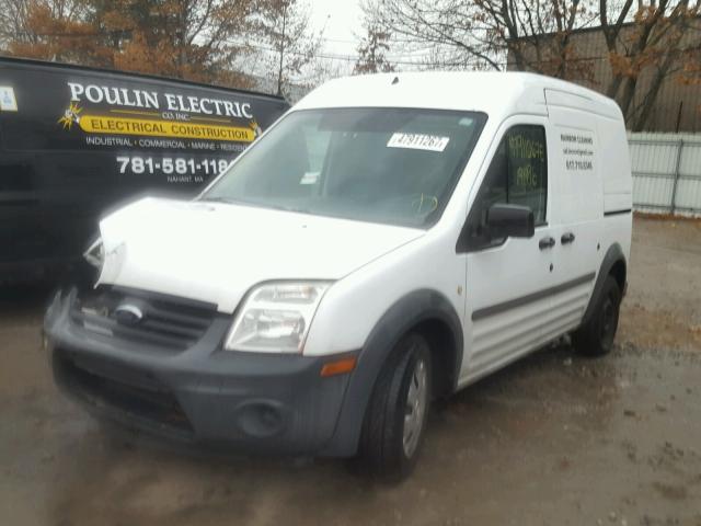 NM0LS7CN5AT005425 - 2010 FORD TRANSIT CO WHITE photo 2