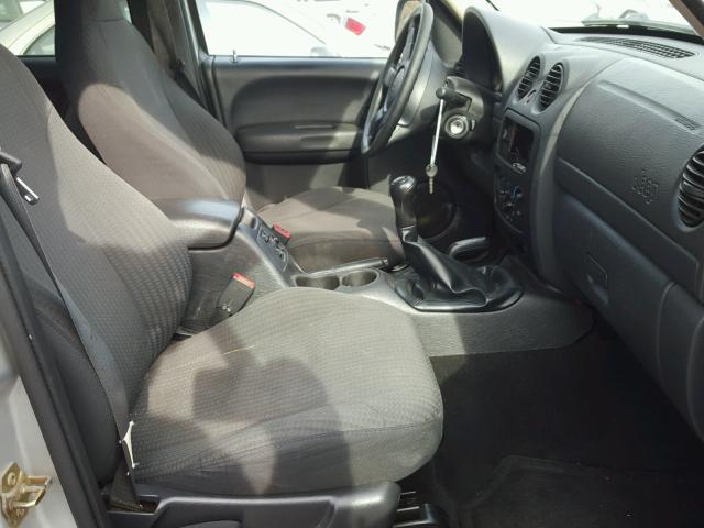 1J4GL48K93W638150 - 2003 JEEP LIBERTY SP GRAY photo 5