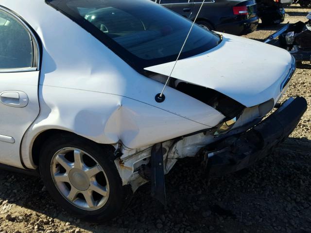 1MEFM50U03A625848 - 2003 MERCURY SABLE GS WHITE photo 9