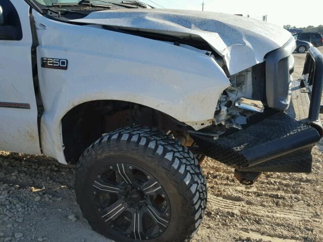 1FTNF21P34EB01361 - 2004 FORD F250 SUPER WHITE photo 9