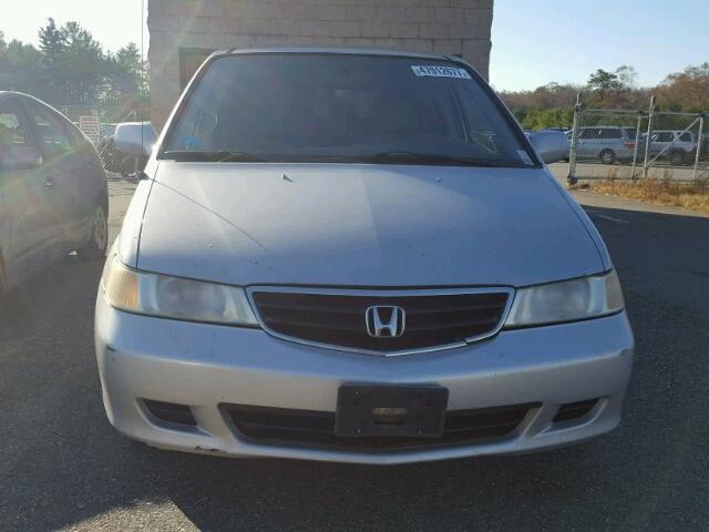 2HKRL18692H587561 - 2002 HONDA ODYSSEY EX SILVER photo 9