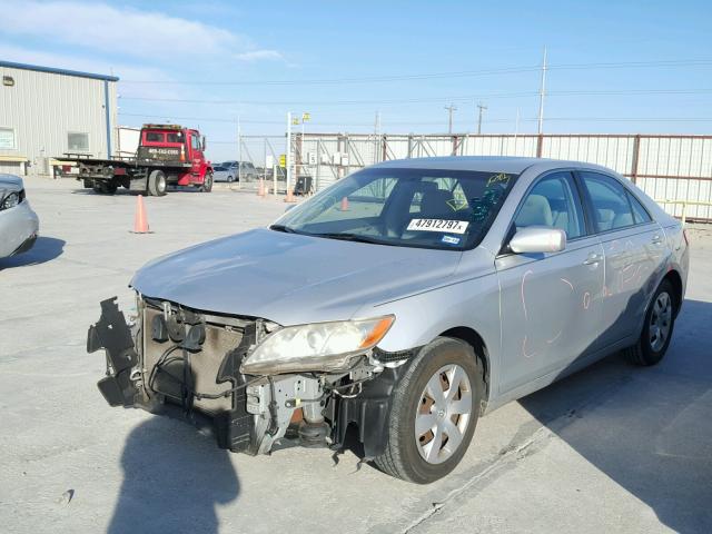 4T1BK46K57U547413 - 2007 TOYOTA CAMRY NEW SILVER photo 2