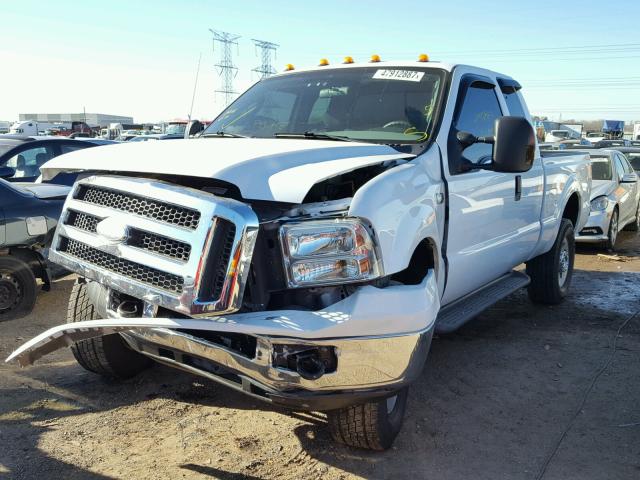 1FTSX215X5EC48003 - 2005 FORD F250 SUPER WHITE photo 2