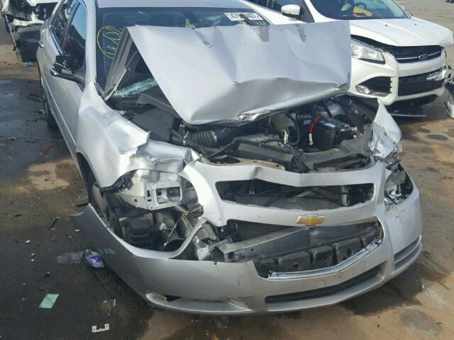 1G1ZC5E00CF105264 - 2012 CHEVROLET MALIBU 1LT 银色 照片 9