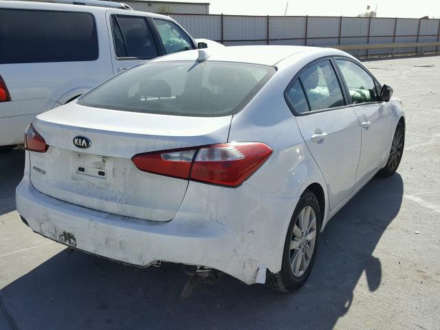 KNAFX4A68E5140143 - 2014 KIA FORTE LX WHITE photo 4