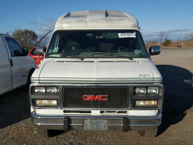 1GDEG25K2SF555664 - 1995 GMC RALLY WAGO WHITE photo 9