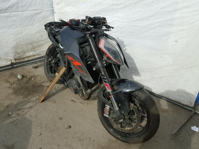 VBKV39409HM959315 - 2017 KTM 1290 SUPER BLACK photo 1