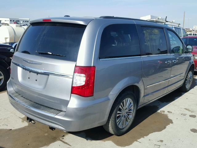 2C4RC1CG5DR683113 - 2013 CHRYSLER TOWN & COU SILVER photo 4