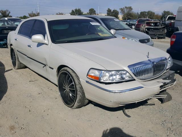 1LNHM83W14Y633096 - 2004 LINCOLN TOWN CAR U BEIGE photo 1