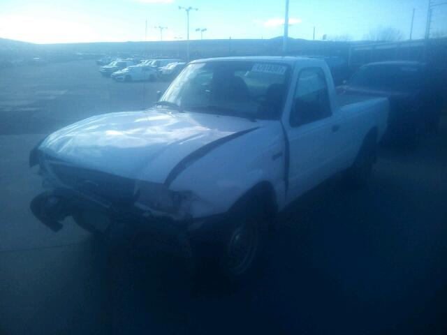 1FTYR10D12PA78329 - 2002 FORD RANGER WHITE photo 2