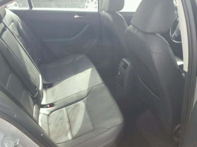 3VWDP7AJ3CM009982 - 2012 VOLKSWAGEN JETTA SE 银色 照片 6