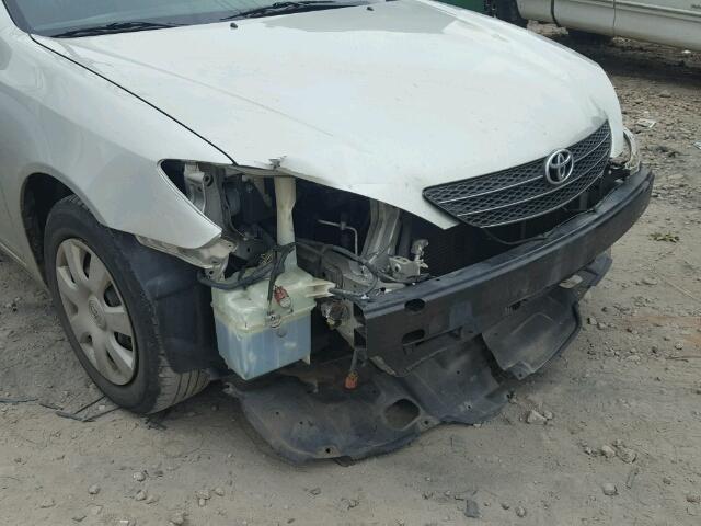 4T1BE32K03U786224 - 2003 TOYOTA CAMRY LE SILVER photo 9