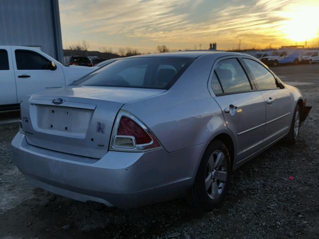 3FAFP07Z56R157788 - 2006 FORD FUSION SE SILVER photo 4