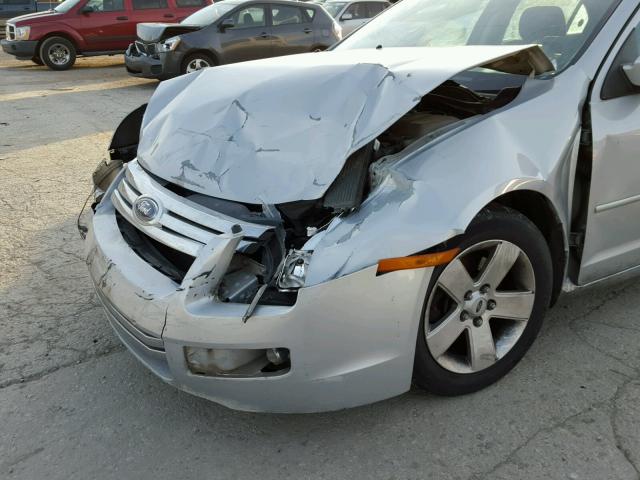 3FAFP07Z56R157788 - 2006 FORD FUSION SE SILVER photo 9