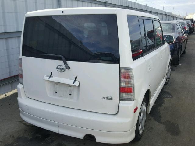 JTLKT334250214130 - 2005 TOYOTA SCION XB 白色 照片 4