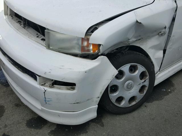 JTLKT334250214130 - 2005 TOYOTA SCION XB 白色 照片 9