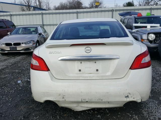 1N4AA5AP2AC874429 - 2010 NISSAN MAXIMA S WHITE photo 9