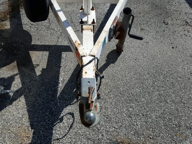 1W9TU10131L318312 - 2002 UTILITY TRAILER WHITE photo 8