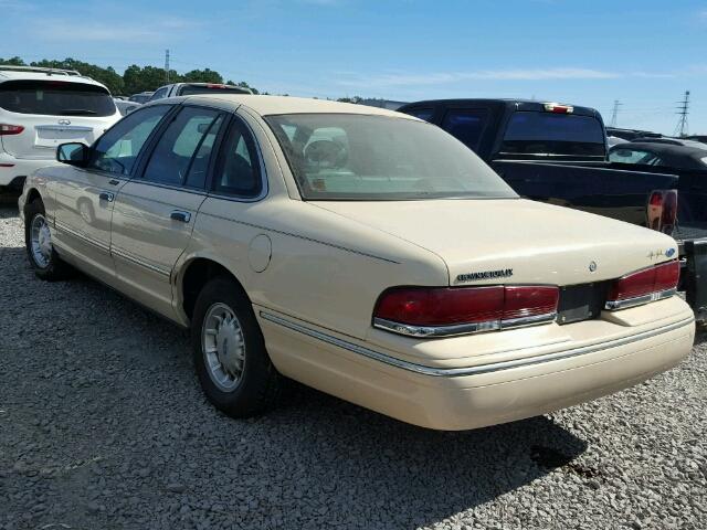 2FALP74W0VX115924 - 1997 FORD CROWN VICT BEIGE photo 3