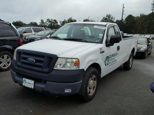 1FTRF12WX5NB81437 - 2005 FORD F150 WHITE photo 2