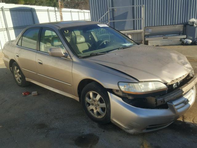 1HGCG66802A050596 - 2002 HONDA ACCORD EX GOLD photo 1