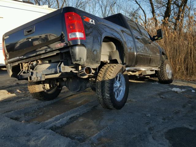 1GT121C84DF174422 - 2013 GMC SIERRA K25 BLACK photo 4