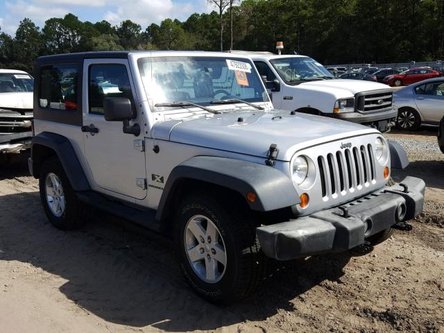 1J4FA24177L108897 - 2007 JEEP WRANGLER X SILVER photo 1