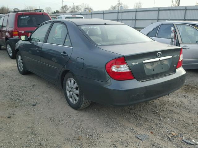 JTDBF32K430145988 - 2003 TOYOTA CAMRY LE GREEN photo 3