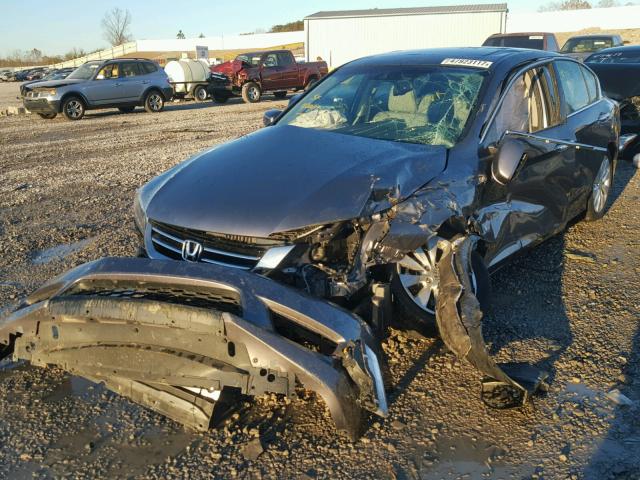 1HGCR3F81DA016422 - 2013 HONDA ACCORD EXL GRAY photo 2