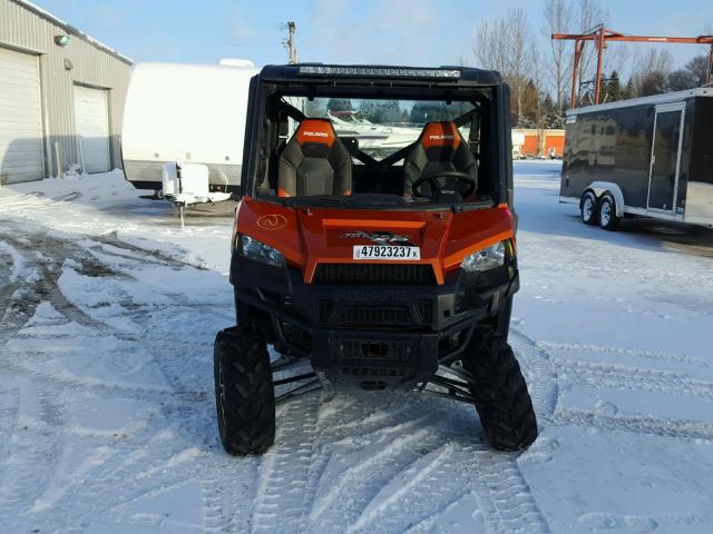 4XAUH9EA8EB927508 - 2014 POLARIS RANGER 900 ORANGE photo 2